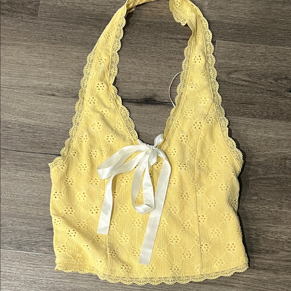 Kimchi Blue by Urban Outfitters Halter Top-Med